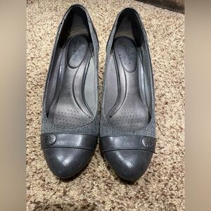 Life Stride Gray Women's Heels 8.5